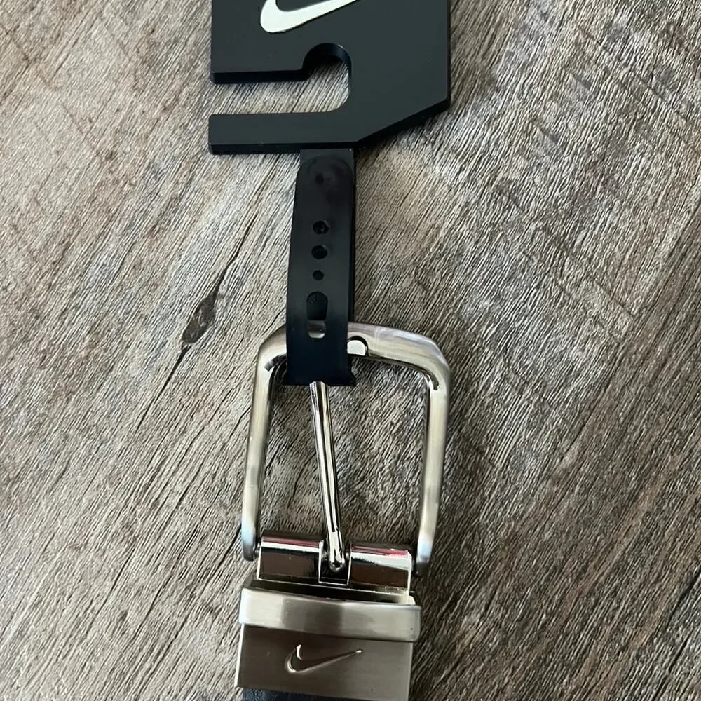 Nike Boys Reversible Belt-Size Large